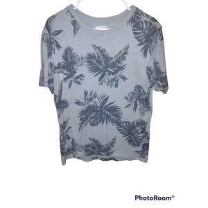 2 Arizona Jean Company Floral TShirts Bundle